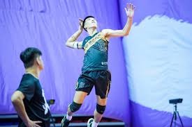 徐静雨探班后台，自称心率骤升有点兴奋